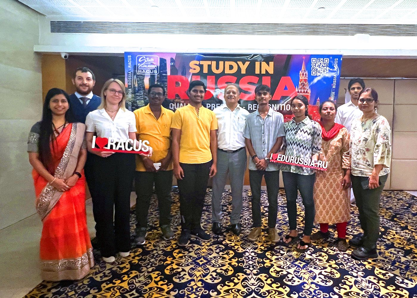 On June 12-14, 2023, RACUS organization held specialized education exhibitions "Higher Medical Education in Russia - 2023" in two cities in India: Pune and Mumbai. In Pune, the exhibition was held in the conference hall of Ramee Grand Hotel and Spa, and in Mumbai, the event was held in the conference hall of the Russian House.