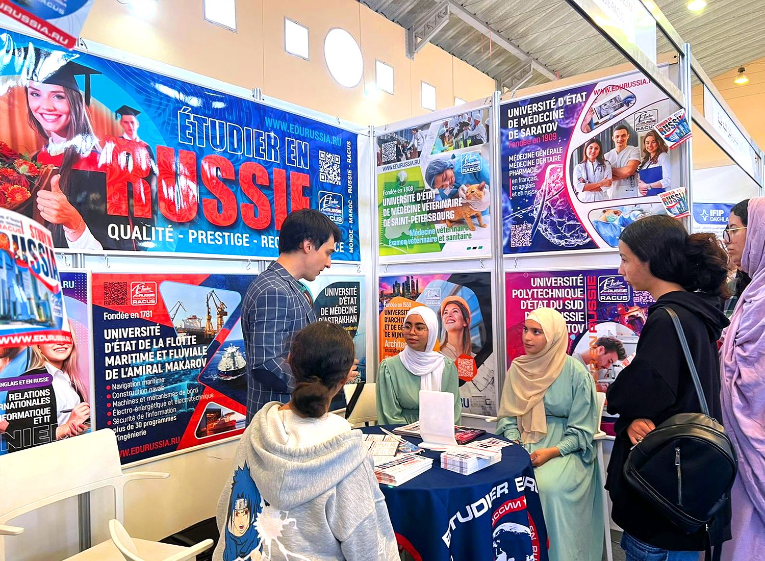 The following Russian universities that are recognized and popular in the Kingdom of Morocco were the most interesting for students and parents at the exhibitions: Saint Petersburg State Chemical Pharmaceutical University, Astrakhan State Medical University, Tambov State University, Perm State Pharmaceutical Academy, Saratov State Medical University, Saint Petersburg State University of Veterinary Medicine, South Russian State Polytechnic University. The biomedical and engineering programs in French and English medium of instruction were especially popular among the visitors of the exhibitions.